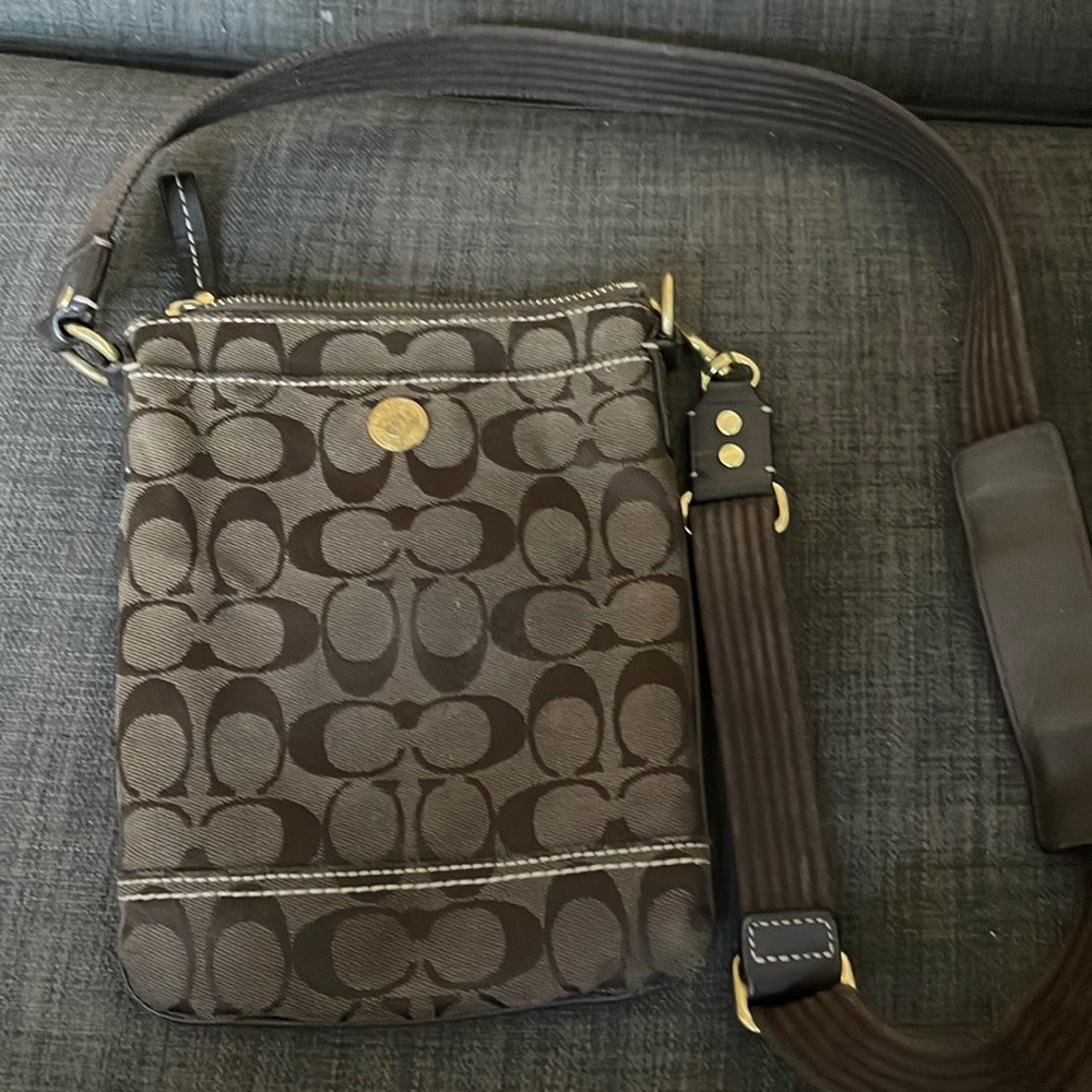 Coach Signature C brown canvas swing pack crossbody